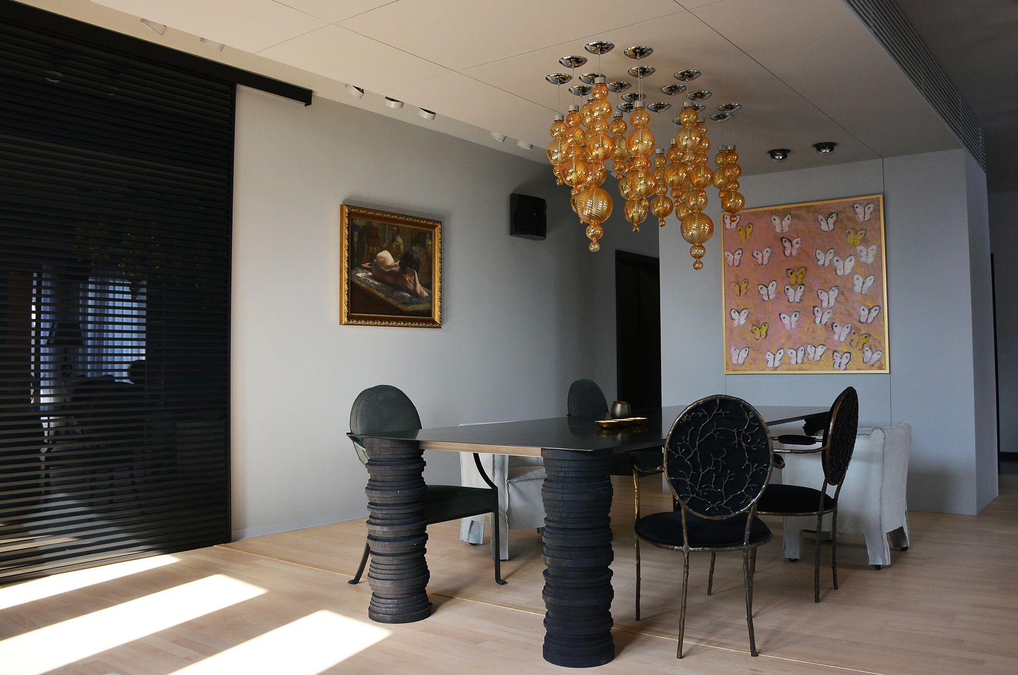 Charming Apartment | Luxury Residential Interior Project by KOKET