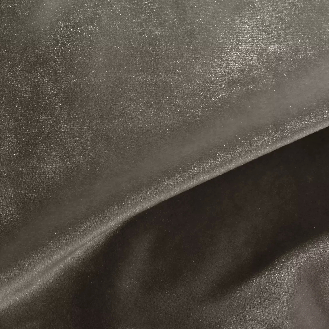 Elegant close-up of a Silky Velvet 447 fabric swatch in a light and luminous taupe tone with a soft sheen, showcasing its smooth texture and the delicate folds that highlight its natural sophistication.