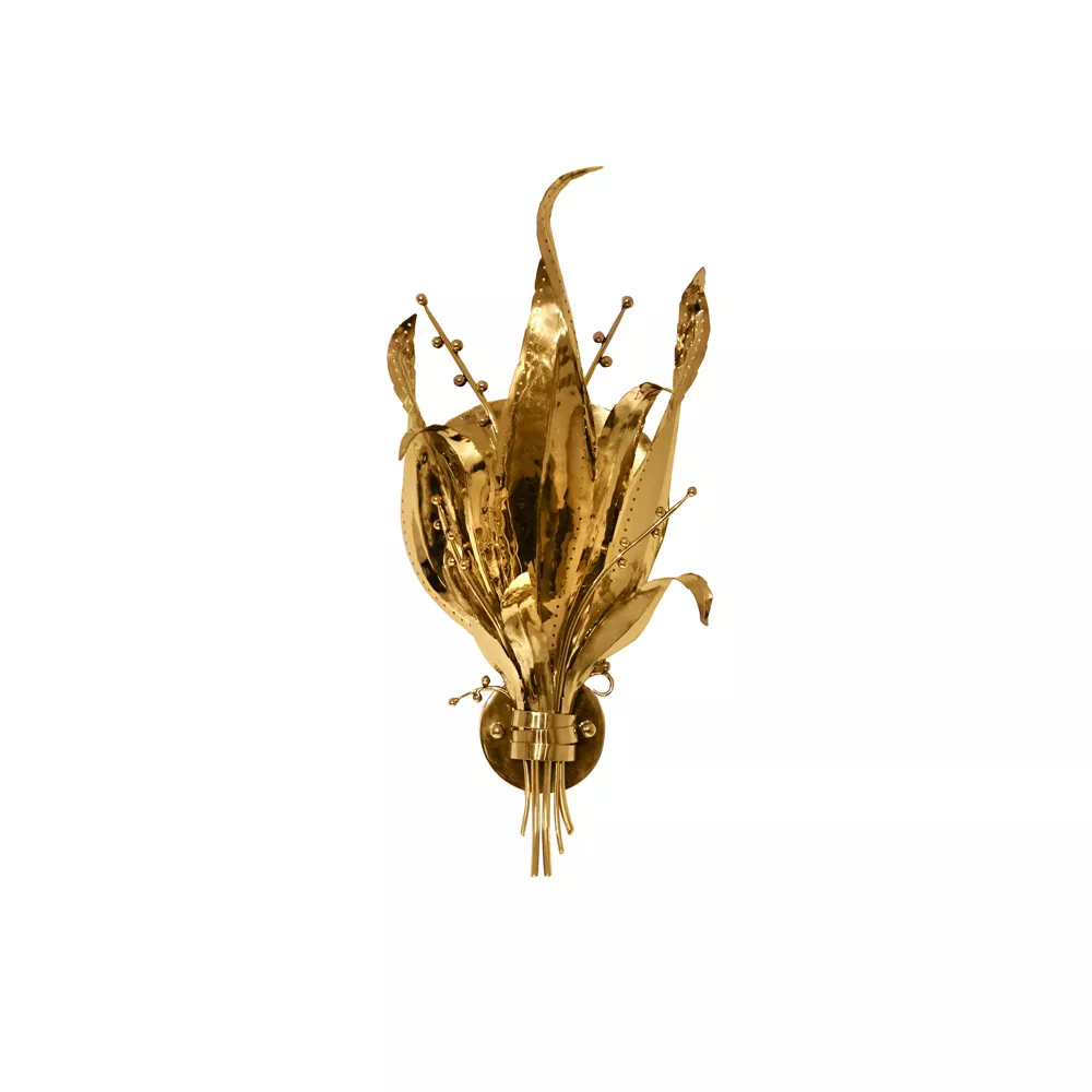Sconce with gold intricate petals and stems.