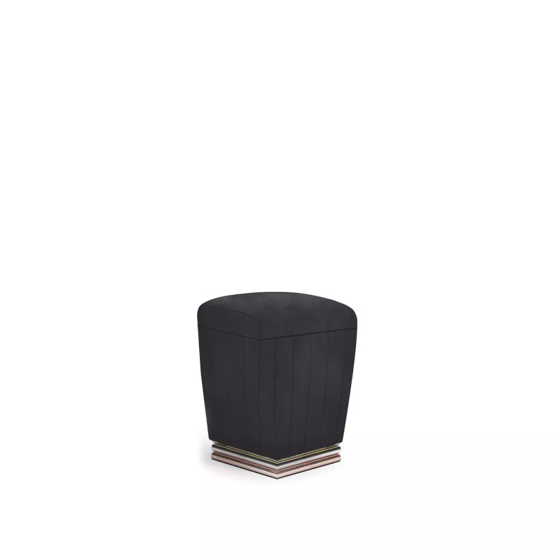 Mia Stool